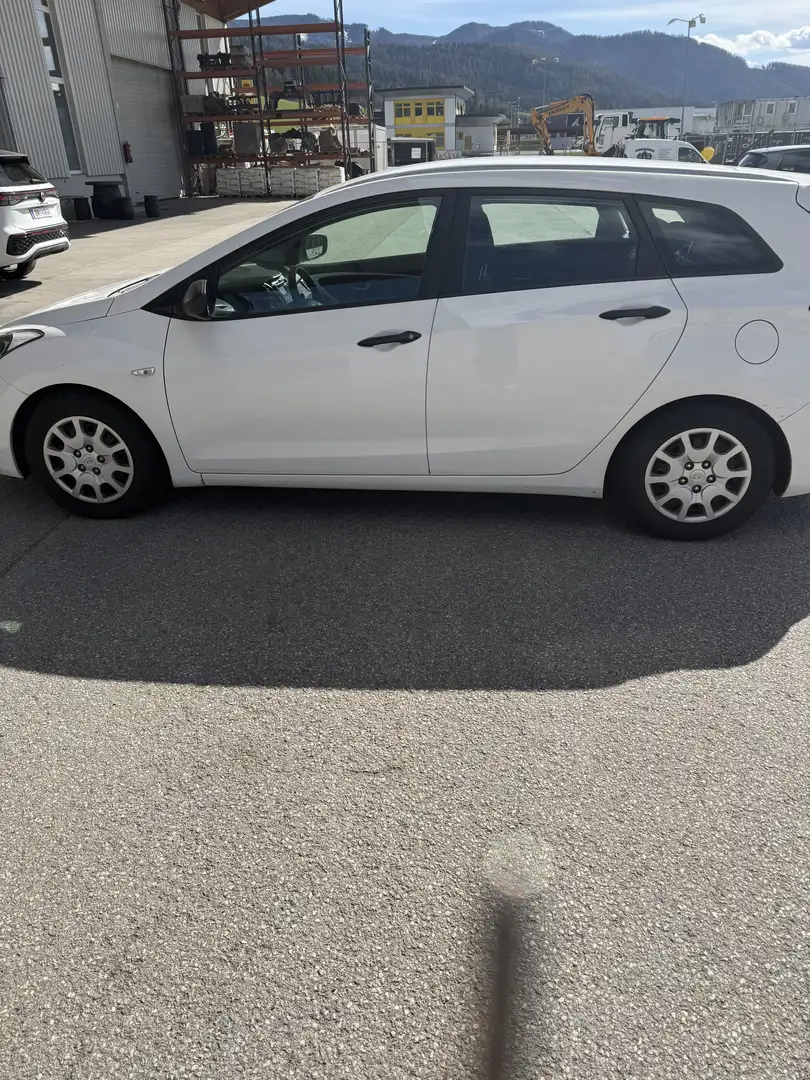 Hyundai i30 CW 1,4 CVVT Europe - 2