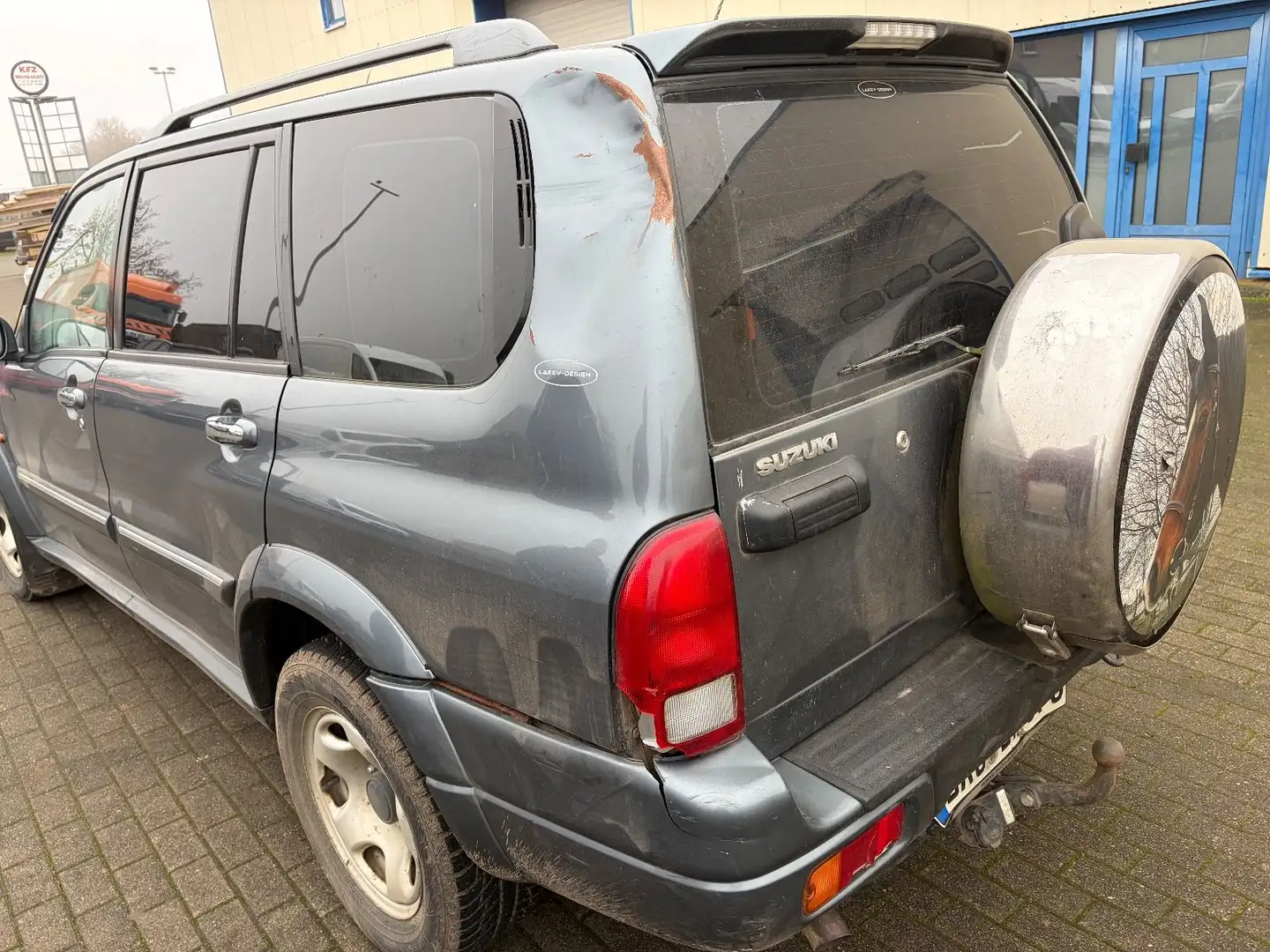 Suzuki Grand Vitara 5-trg. 2.7 V6 Comfort+ Grau - 2