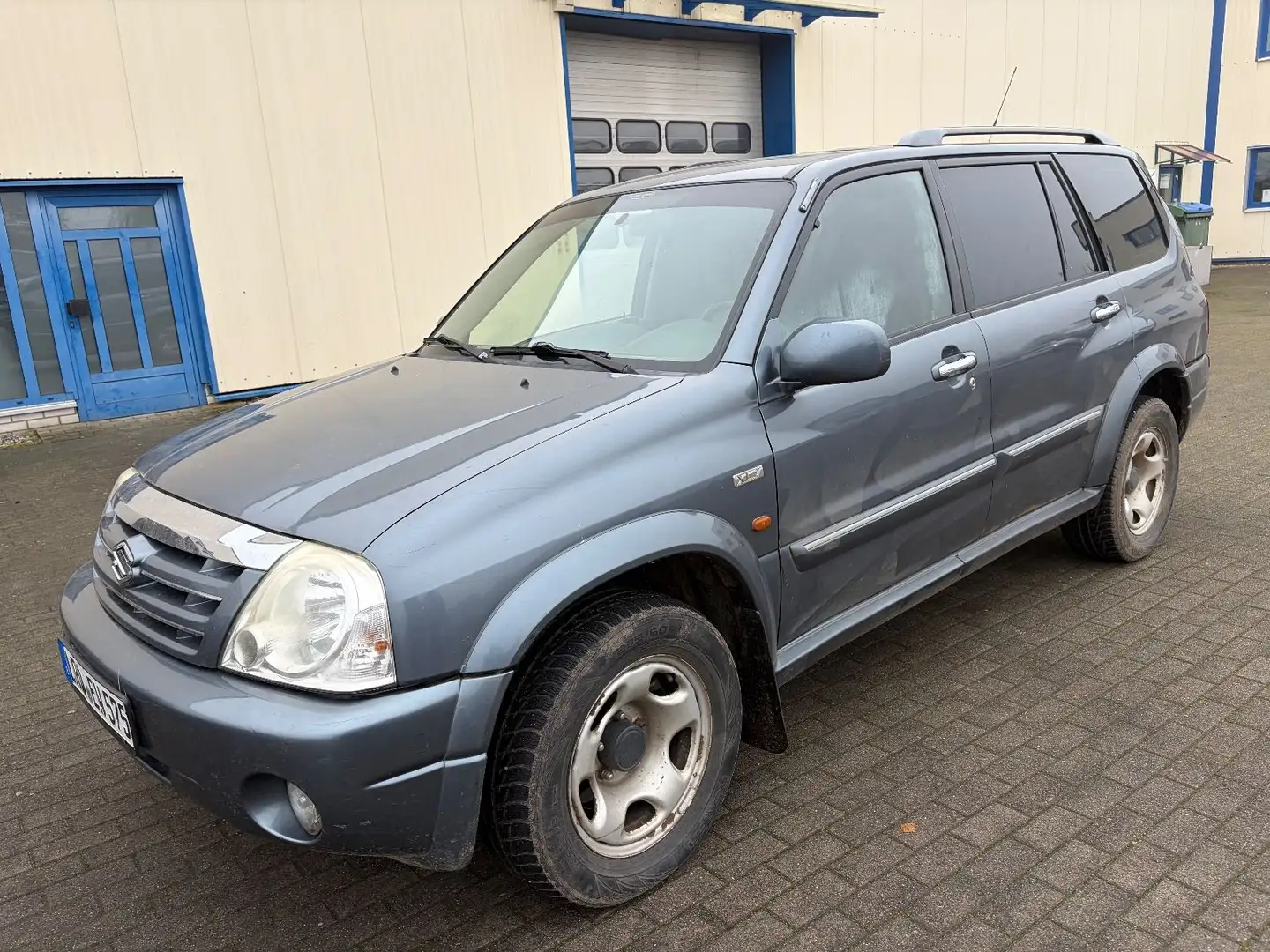 Suzuki Grand Vitara 5-trg. 2.7 V6 Comfort+ Grau - 1