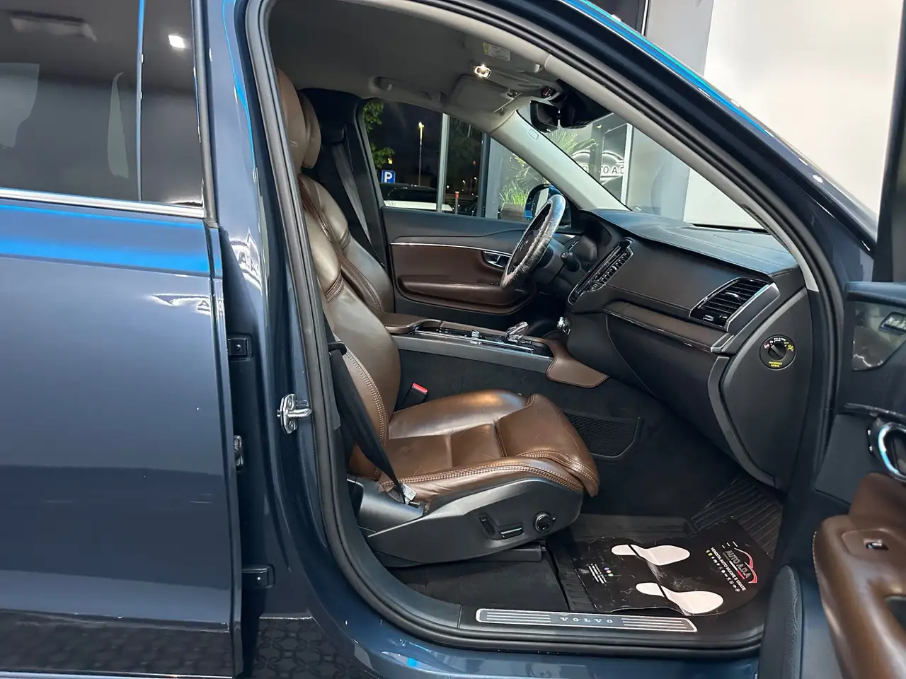 Volvo XC90 B5 (d) AWD Geartronic R-design, миниатюра 8