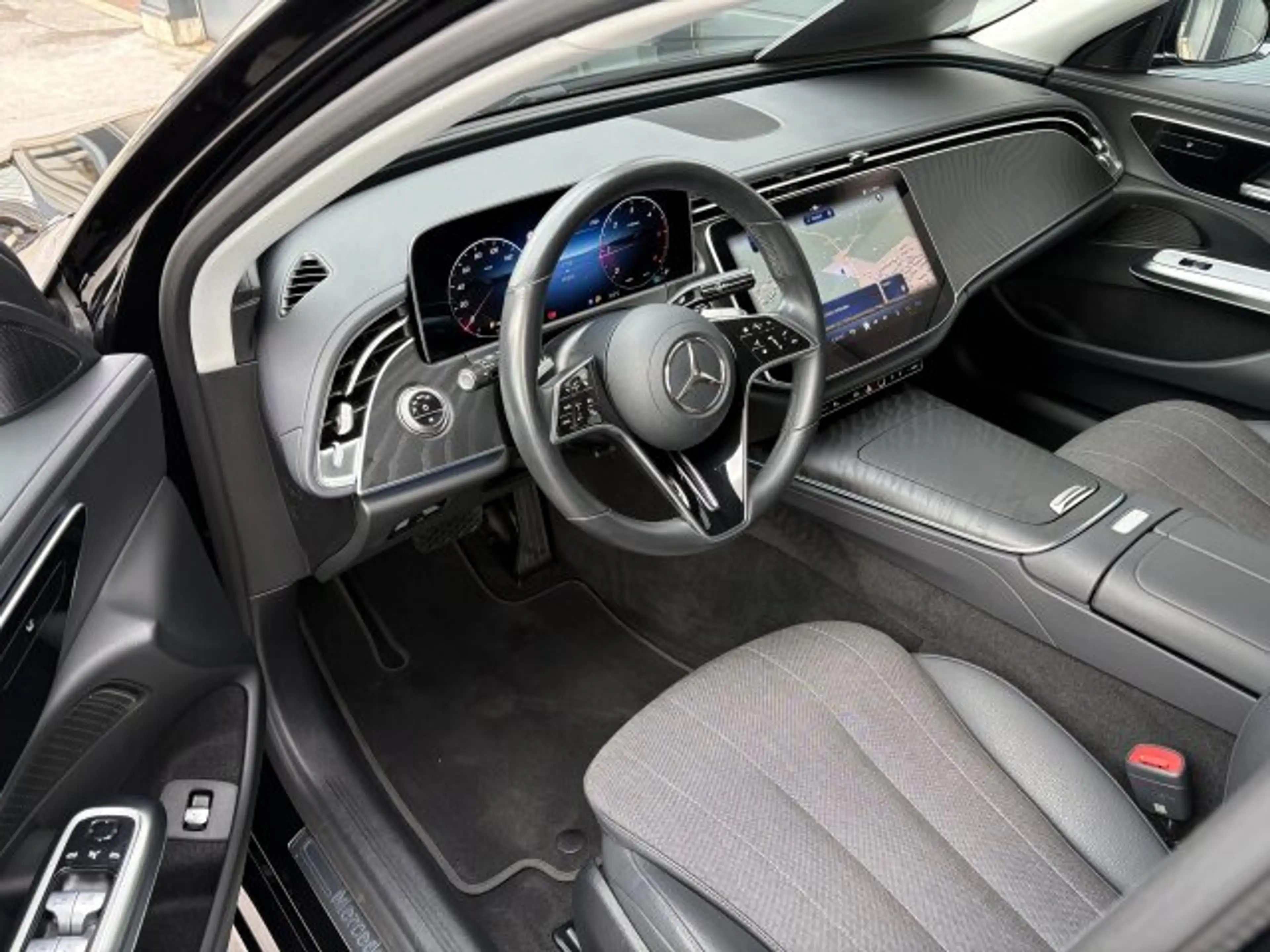 Mercedes-Benz E 220 E 220 d Limo AVANTGARDE Advanced Distr. Lkrdhzg. — photo 10