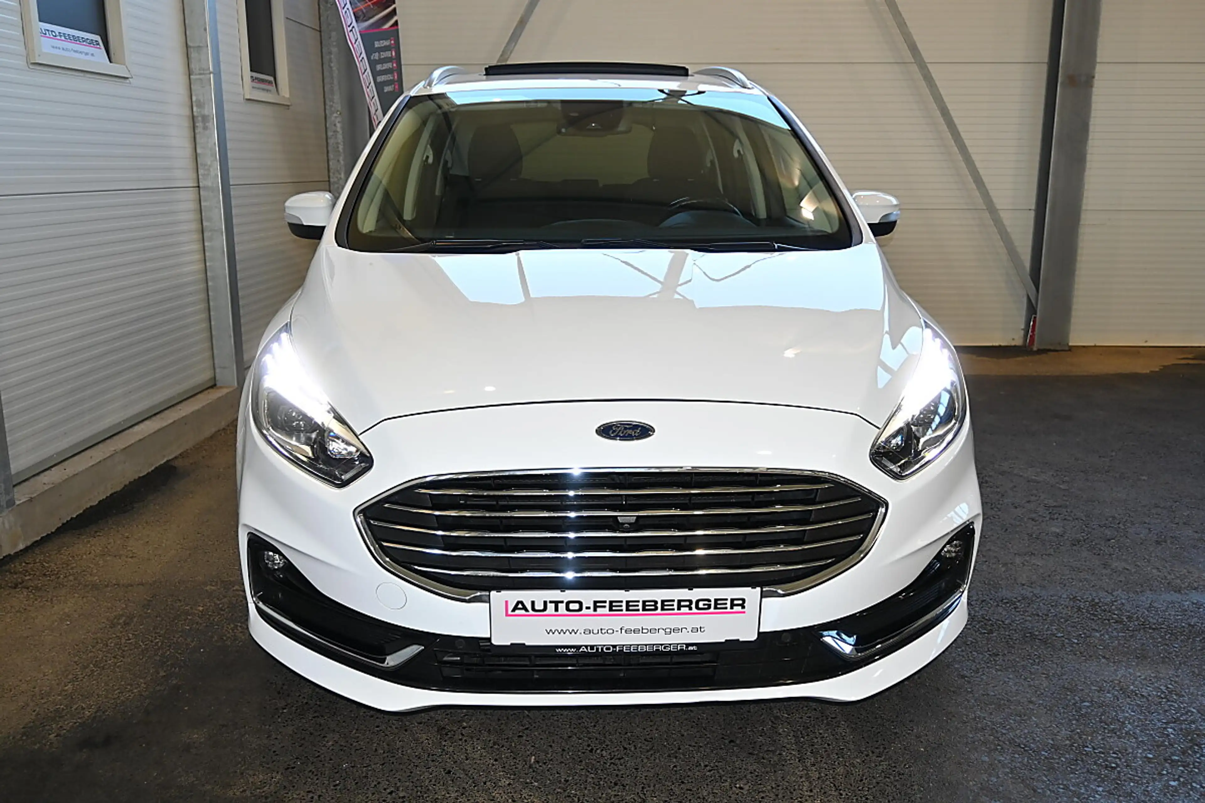 Ford Galaxy 2.0 EcoBlue Titanium AWD 7 Sitzer, Pano, AHK, — photo 2