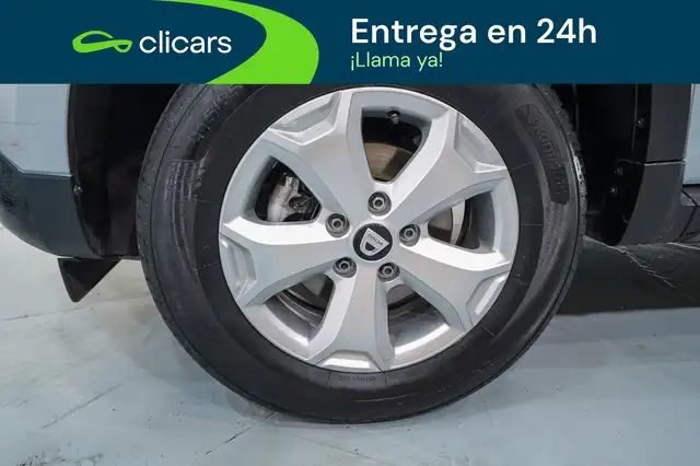 Dacia Duster view 11