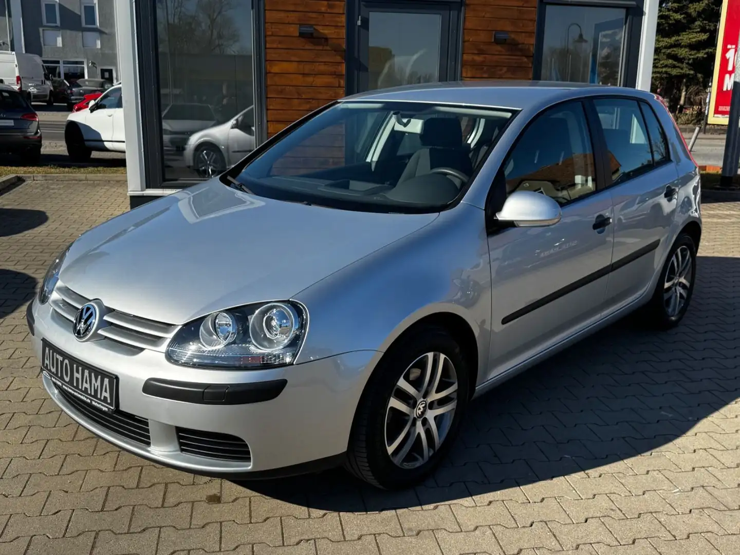 Volkswagen Golf Lim. 102 PS Automatik *KLIMA*74TKM*GEPFLEGT Silber - 2