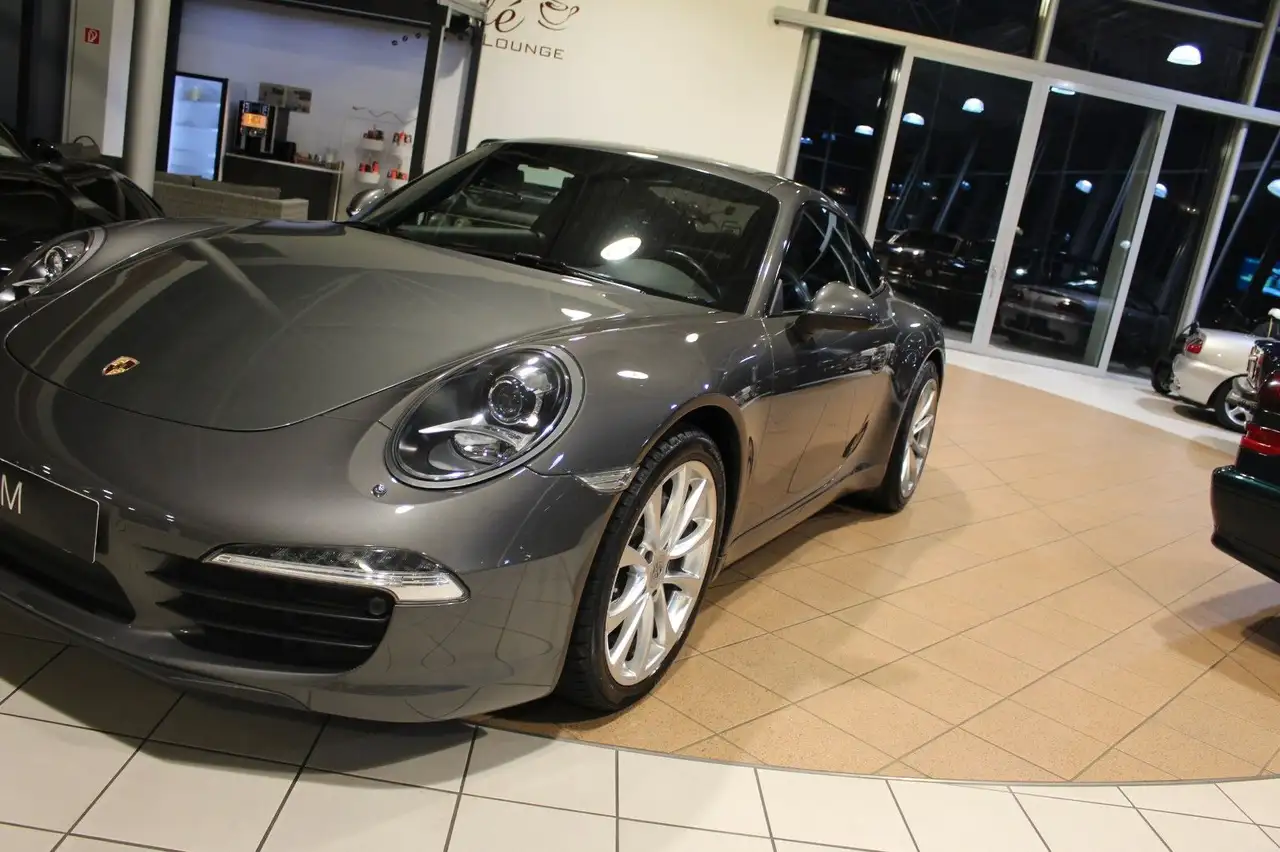 Porsche 991