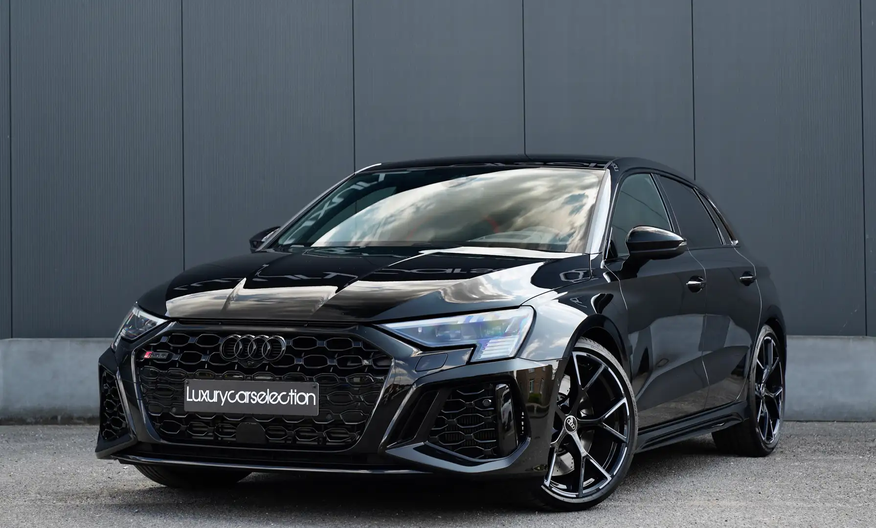 Audi RS3 Sportback 2.5 TFSI *RS PACK/PANO/HUD/B&O/FULL* Noir - 2