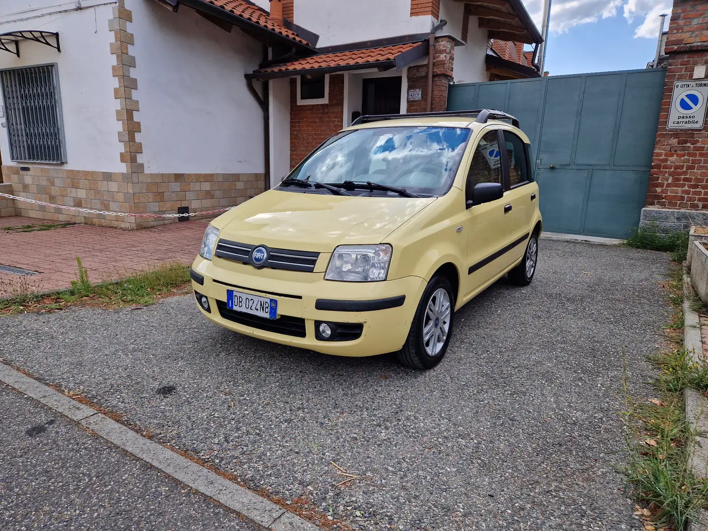 Fiat Panda 1.2 60CV "122.500 km" Benz., Clima, Radio, Servos. Beige - 1