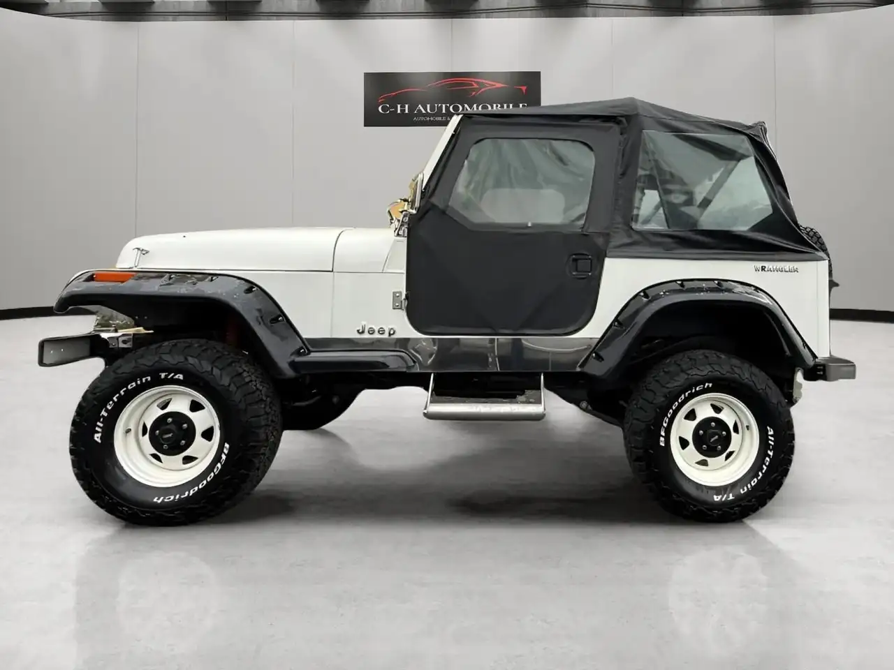 Jeep Wrangler YJ 2.5, foto 4