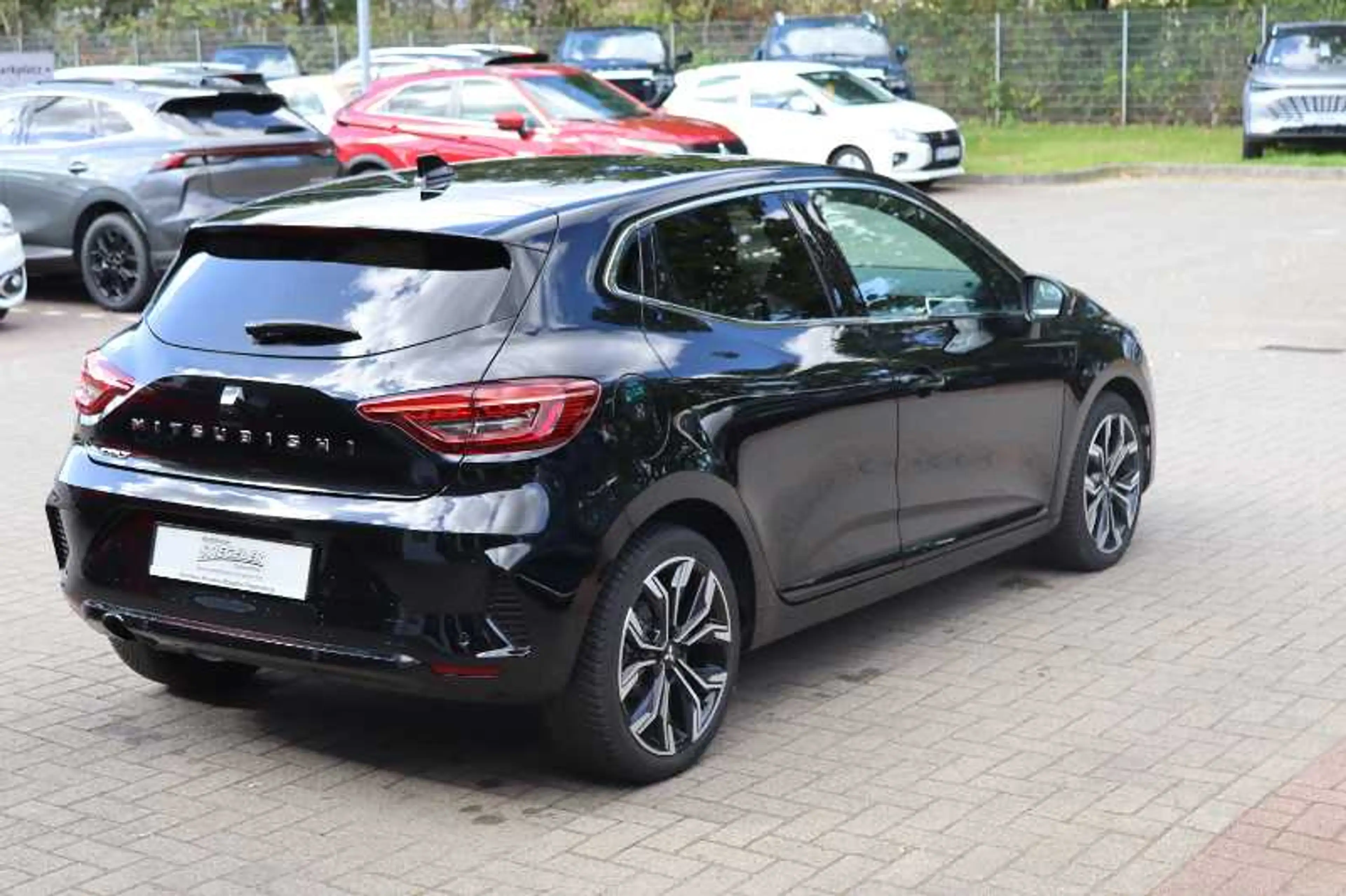 Mitsubishi Colt EDITION 1.0 T-Benziner 6-Gang — photo 2
