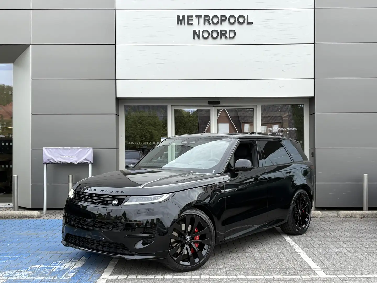 Land Rover Range Rover Sport // P460e Dynamic HSE Zwart - 1
