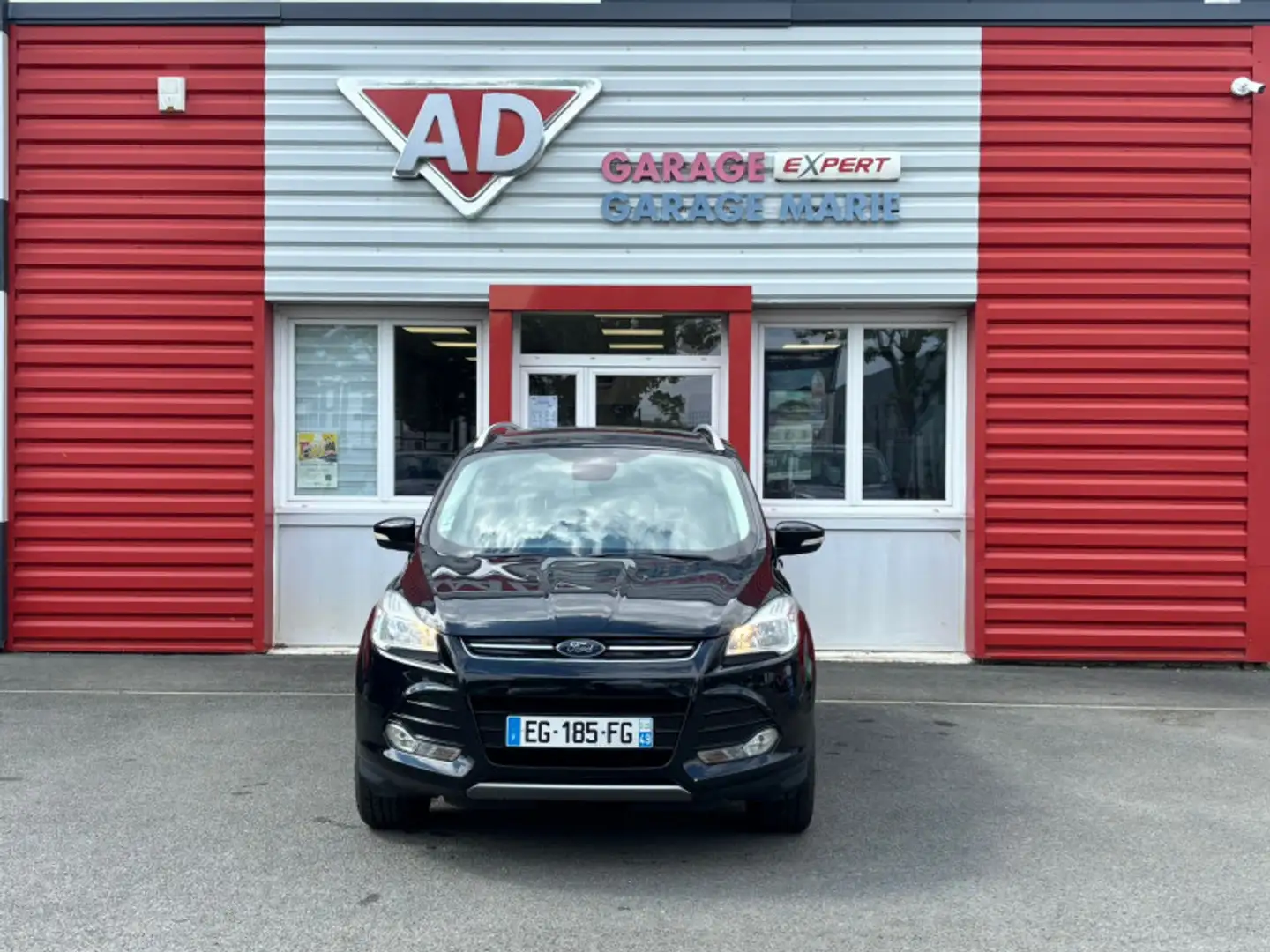Ford Kuga 2.0 TDCI 150CH STOP\u0026START TITANIUM 4X2 - 2