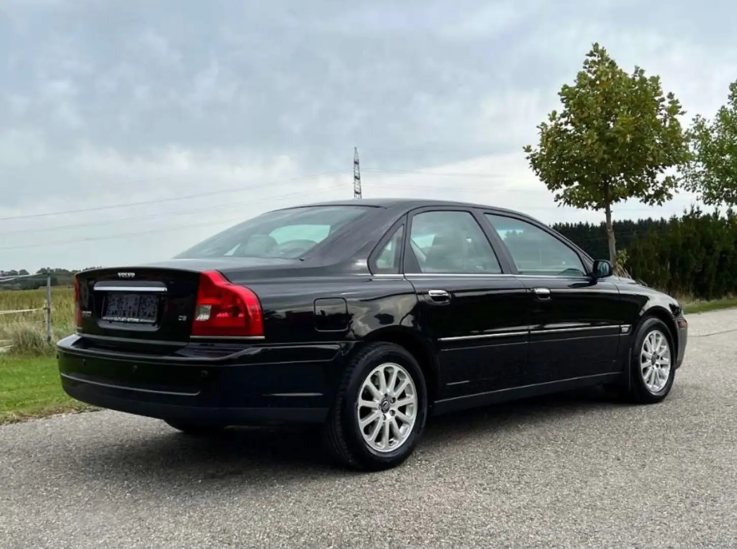 Volvo S80 Kinetic D5 Aut. crna - 2