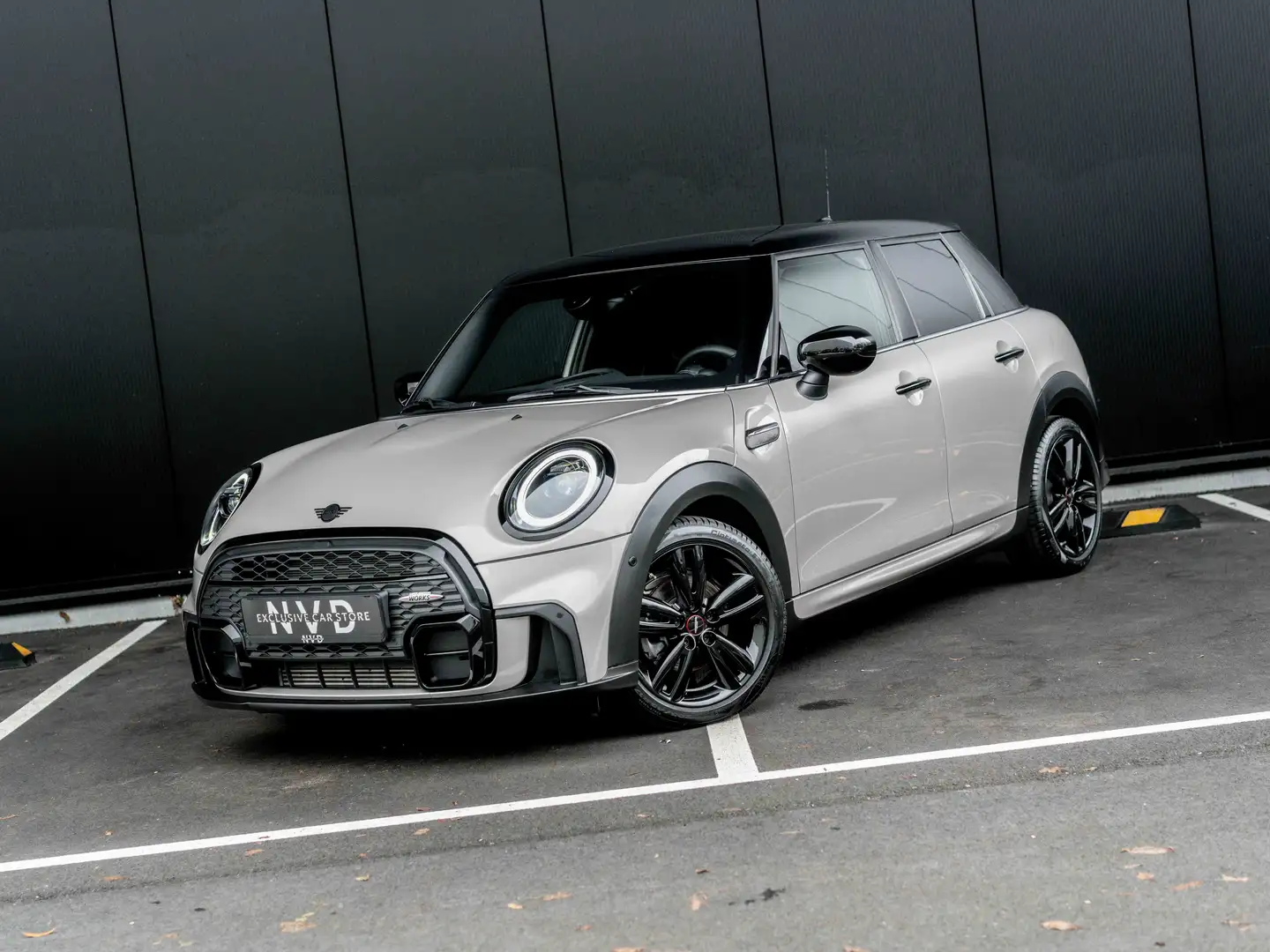 MINI Cooper 1.5A JCW pack | adaptieve ophanging | park assist Grigio - 1
