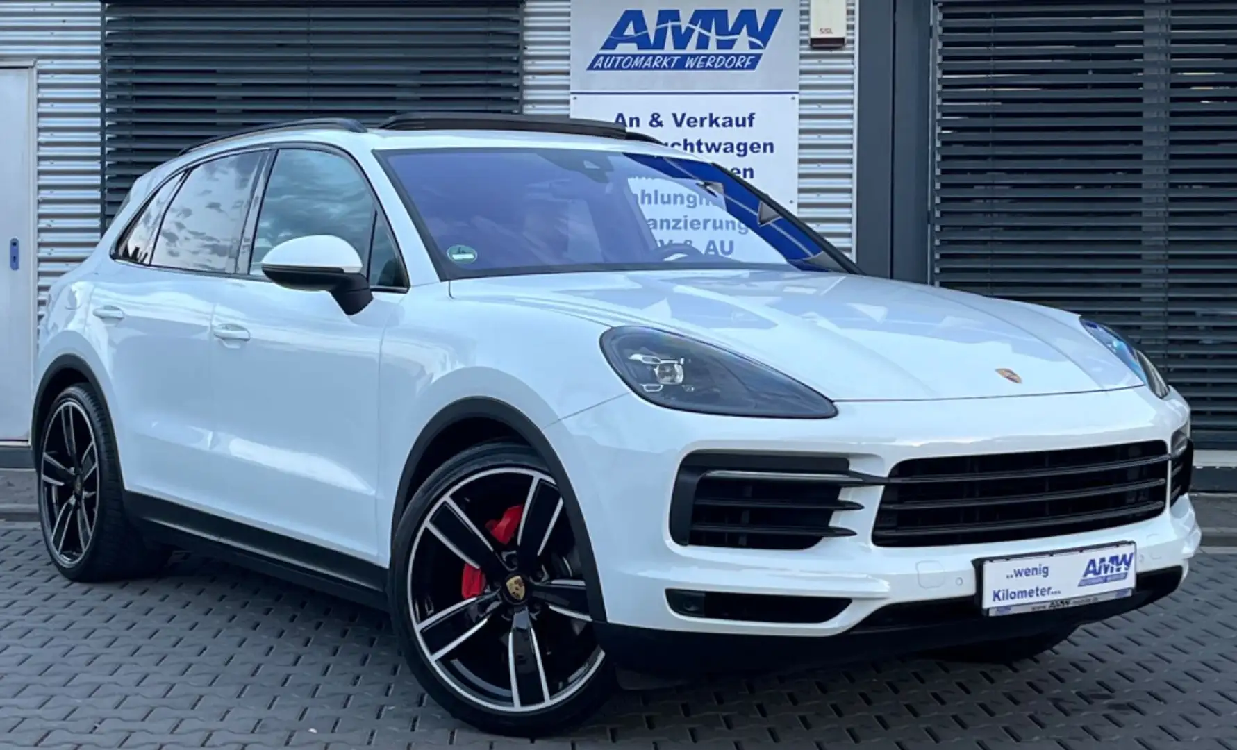 Porsche Cayenne 3.0 LUFTFED*PANORAMA*AHK*22ZOLL*APPROVED Weiß - 1