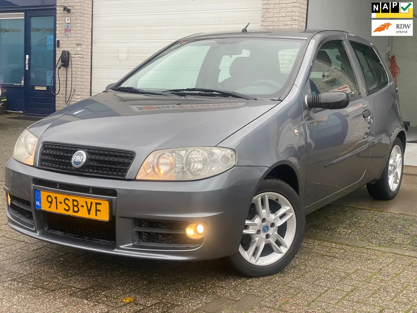 Fiat Punto 1.2 Navigator/3drs/nap/3e EIG/ dealonderhouden/ 1j Gri - 1