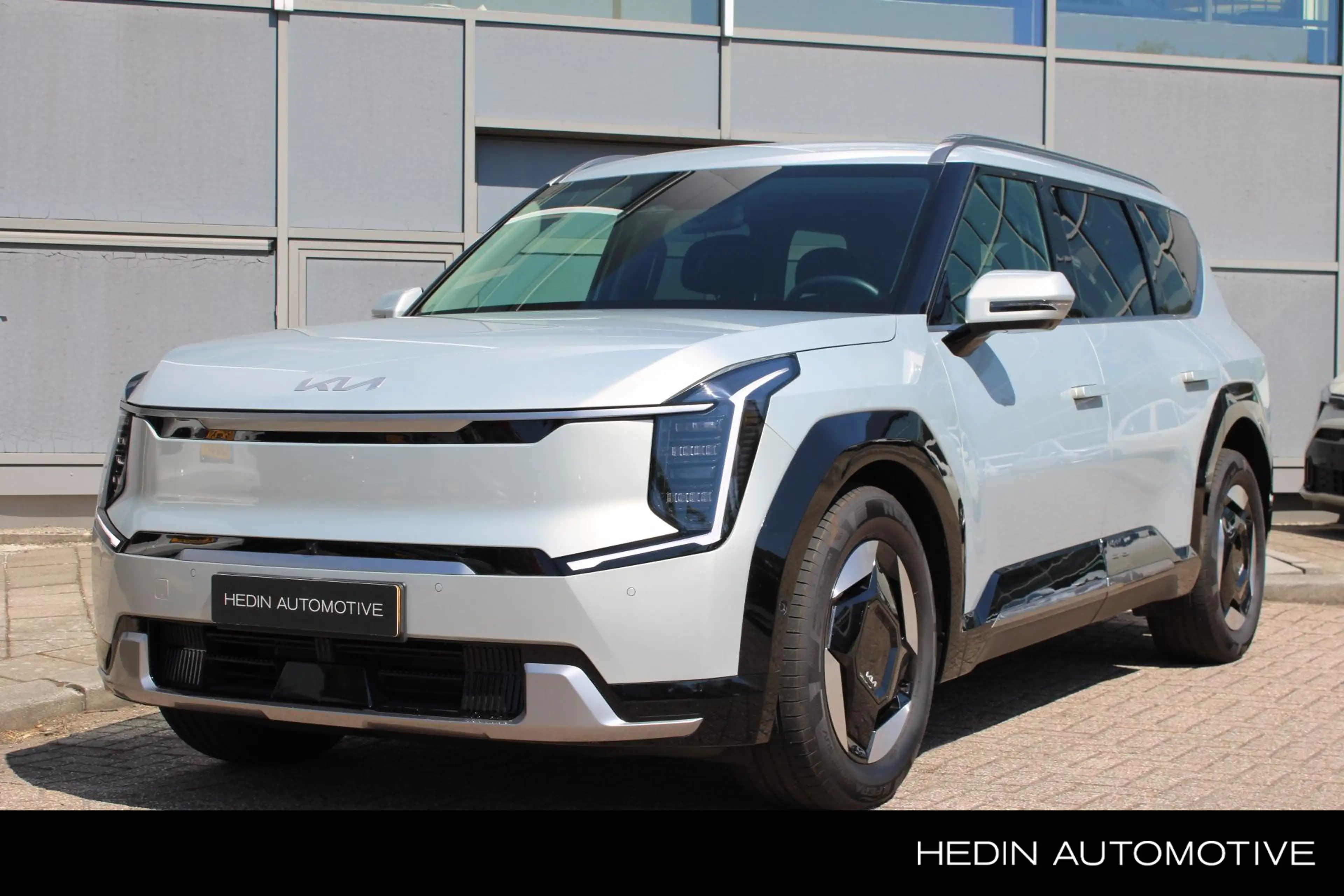 Kia EV9 Plus 99.8 kWh 7-Pers. | WLTP 556km | Leder | Memor