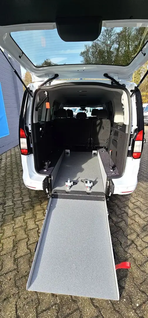 Ford Grand Tourneo Connect Titanium Heckausschnitt Blanc - 2