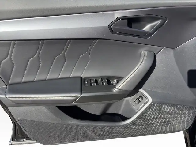 Cupra Formentor view 13