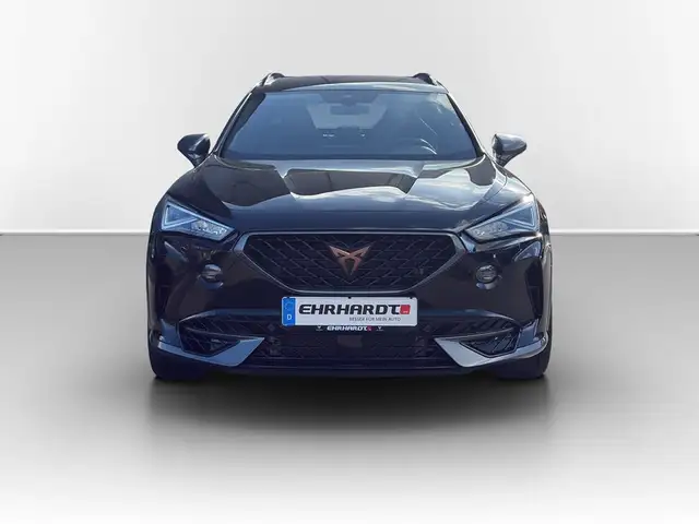 Cupra Formentor view 3