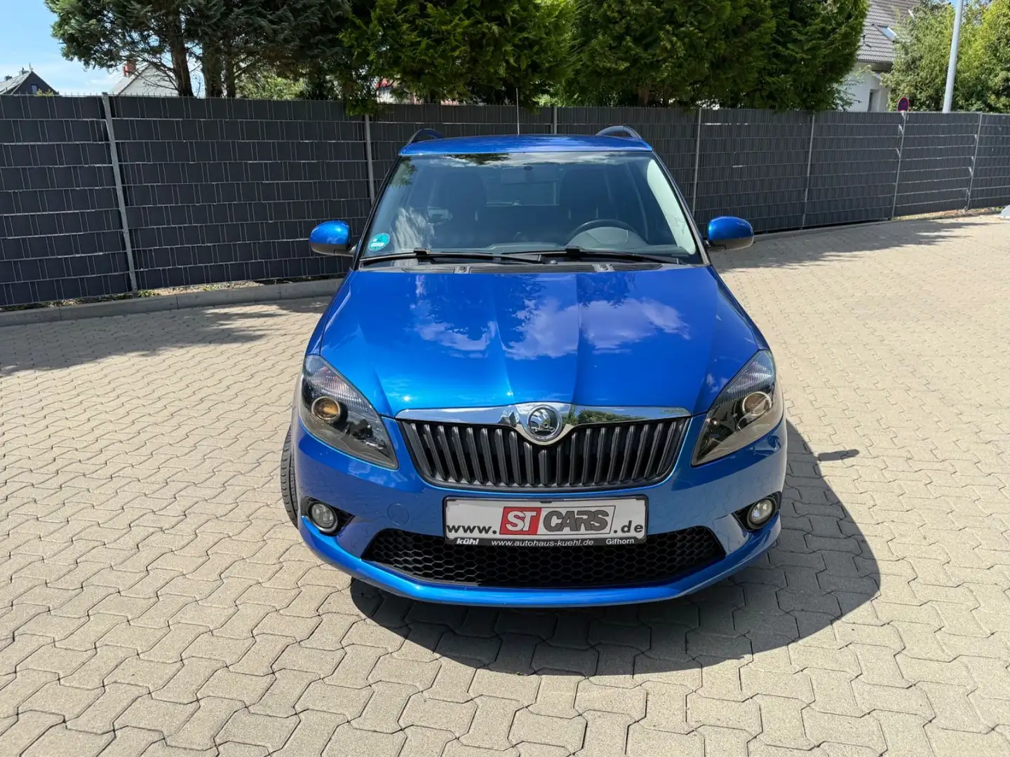 Skoda Fabia Combi Ambition Klima AHK Tempomat Bleu - 2