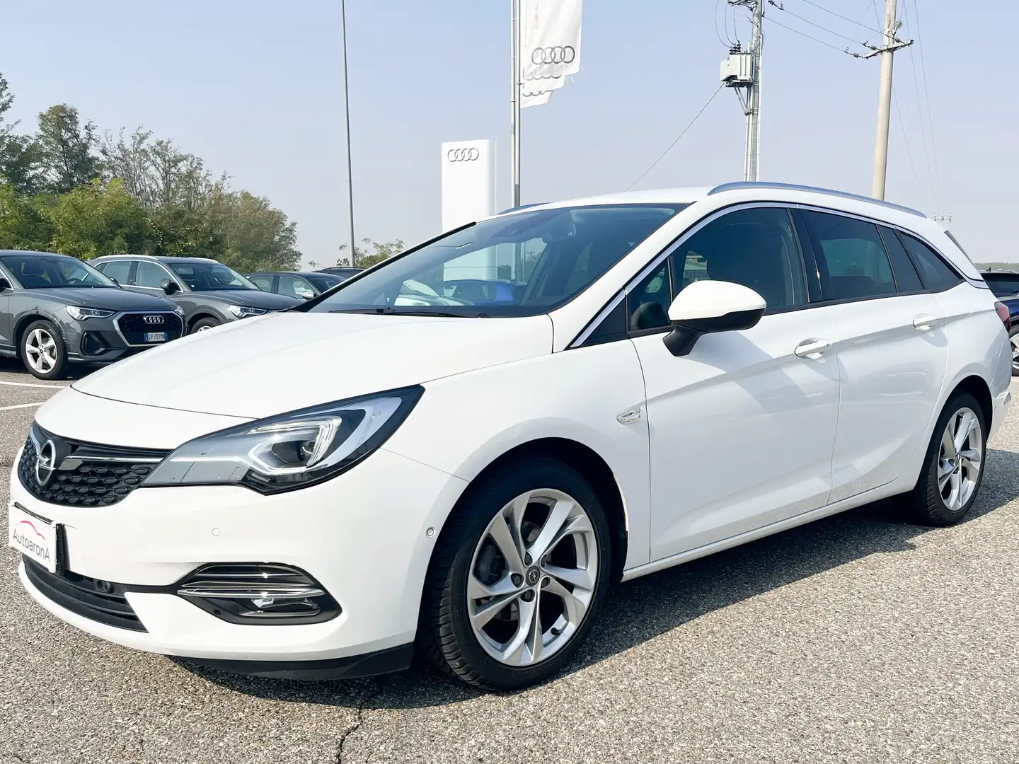 Opel Astra Astra Sports Tourer Sports Tourer 1.5 cdti Bus. El Bianco - 1