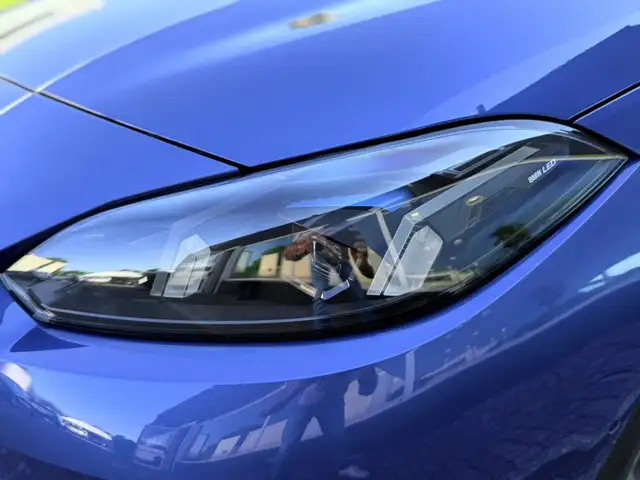 BMW 1 Series view 10