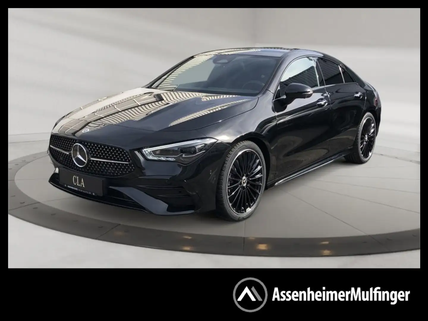 Mercedes-Benz CLA 220 4MATIC Coupe +MBUX+AMG+Wide+Pano+SpurW Zwart - 1