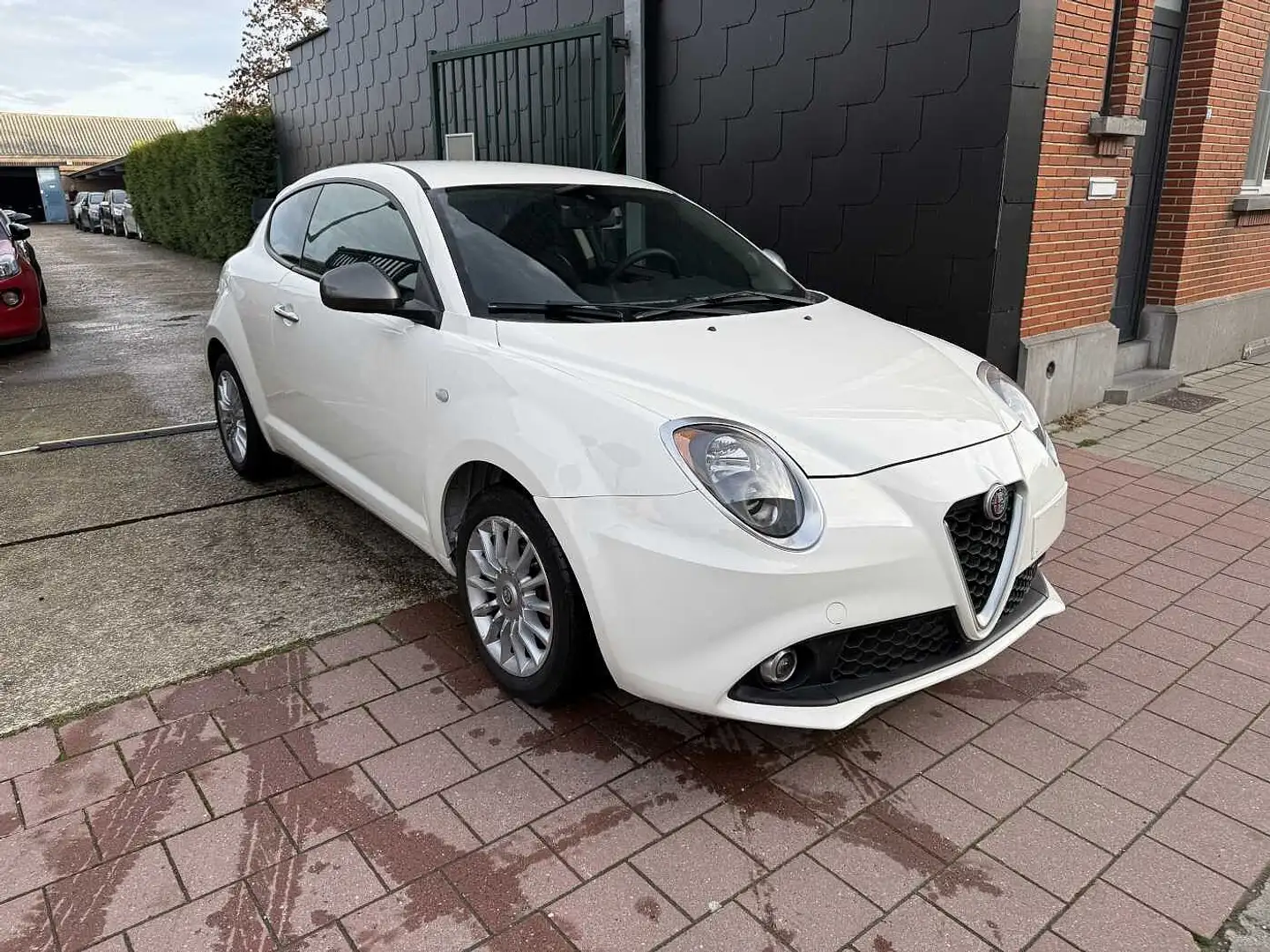 Alfa Romeo MiTo 1.4i MET 55DKM SPORT EDITION HANDELAAR OF EXPORT Blanc - 2