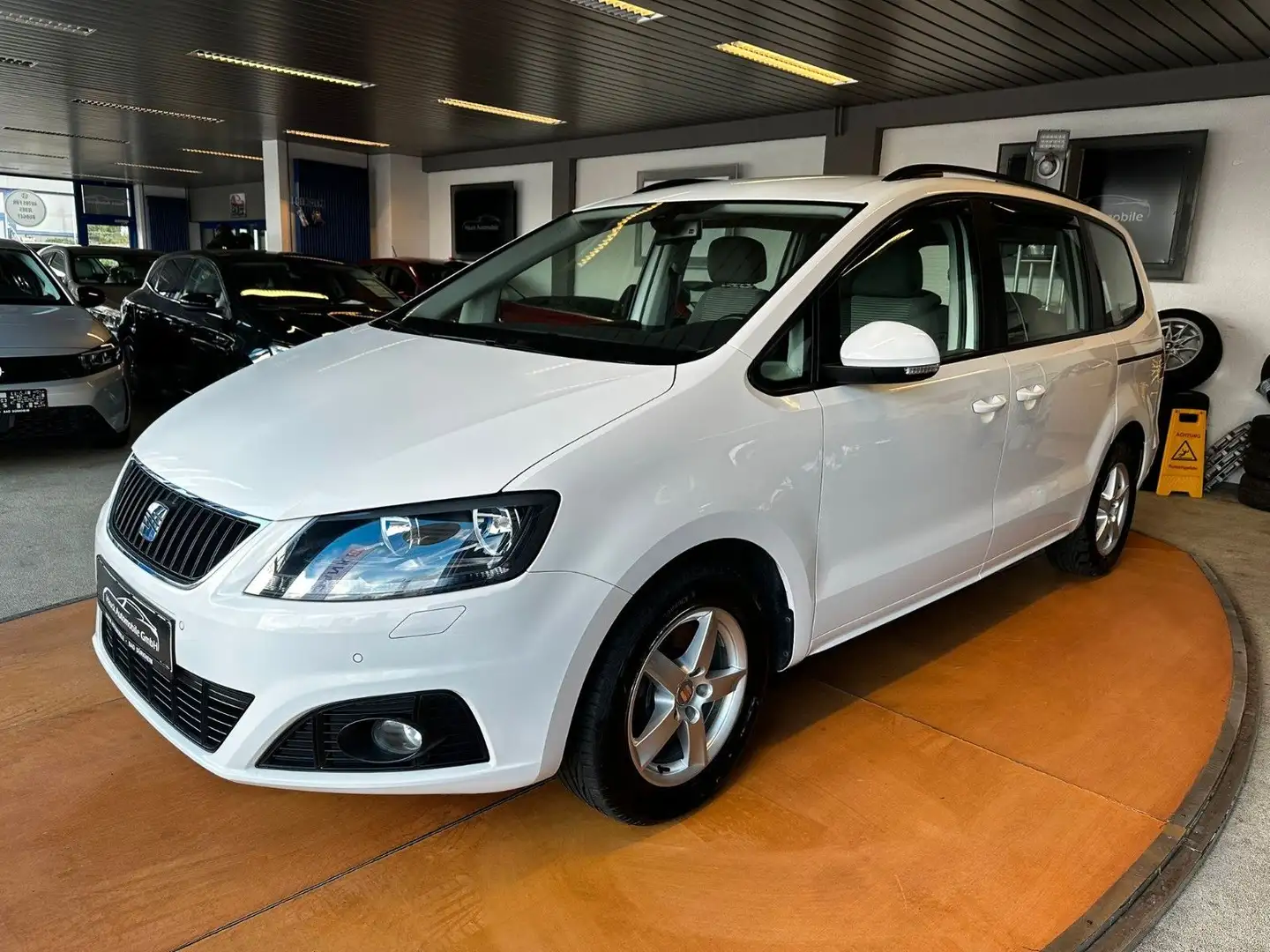 SEAT Alhambra 1. Hand / Automatik / Navi / AHK - 1