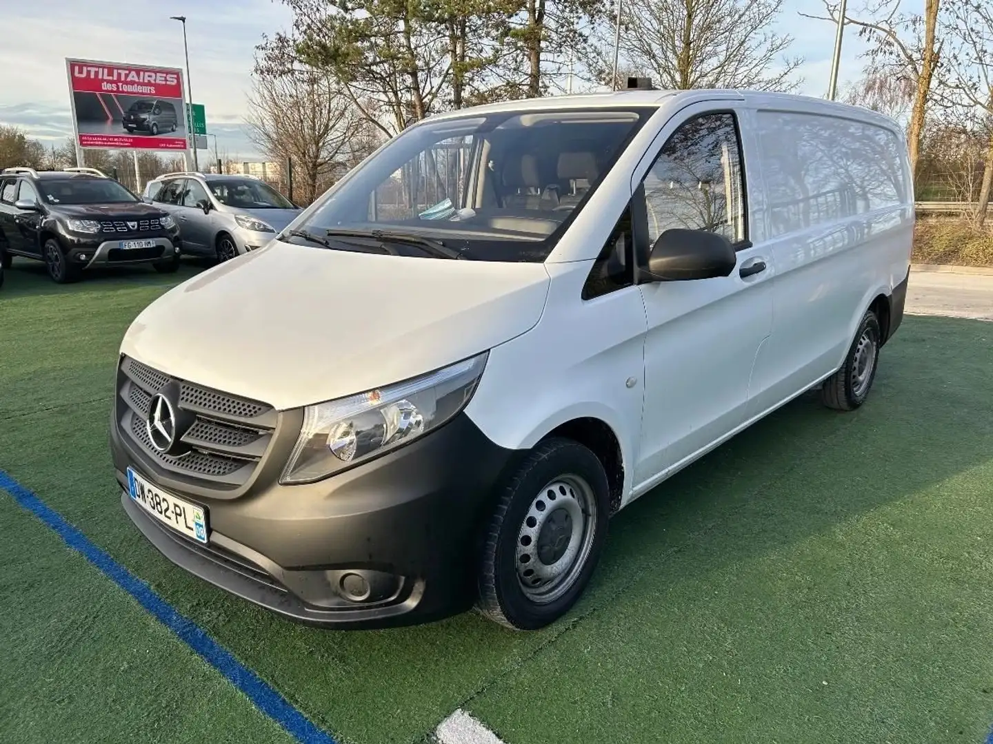 Mercedes-Benz Vito Vu (9.990 HT) 109 CDI 90ch LONG L2 Blanc - 1