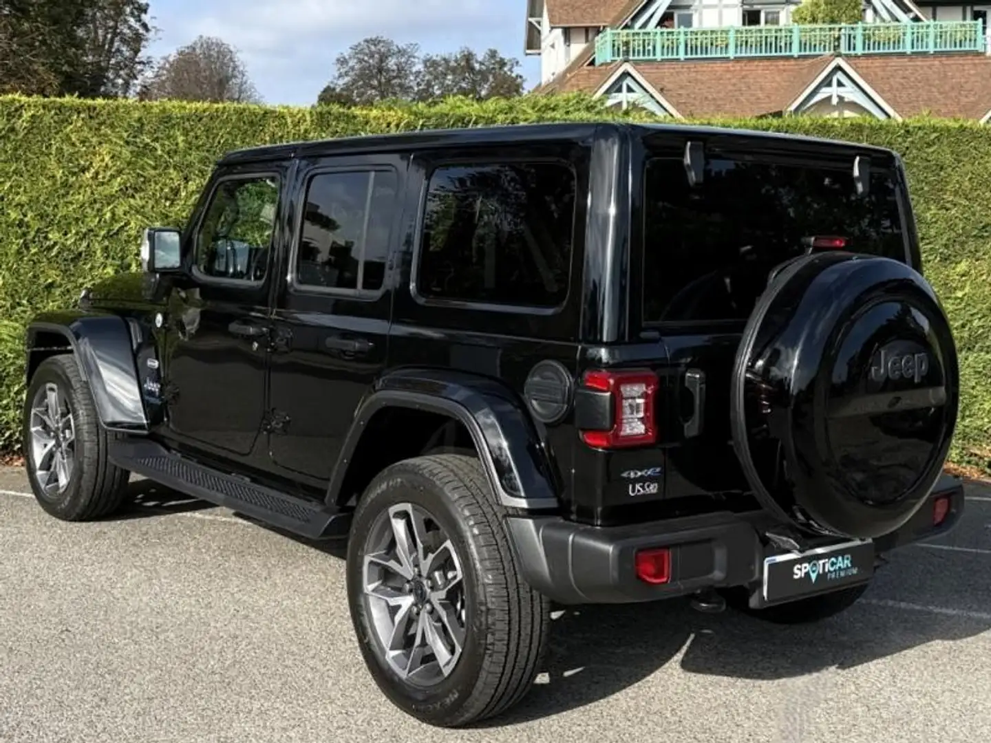 Jeep Wrangler 2.0 T 380ch 4xe Overland Command-Trac MY23 Noir - 2