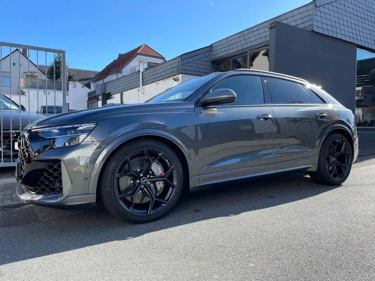 Audi RS Q8 Performance Facelift |Keramik|305|Designpak Gris - 1
