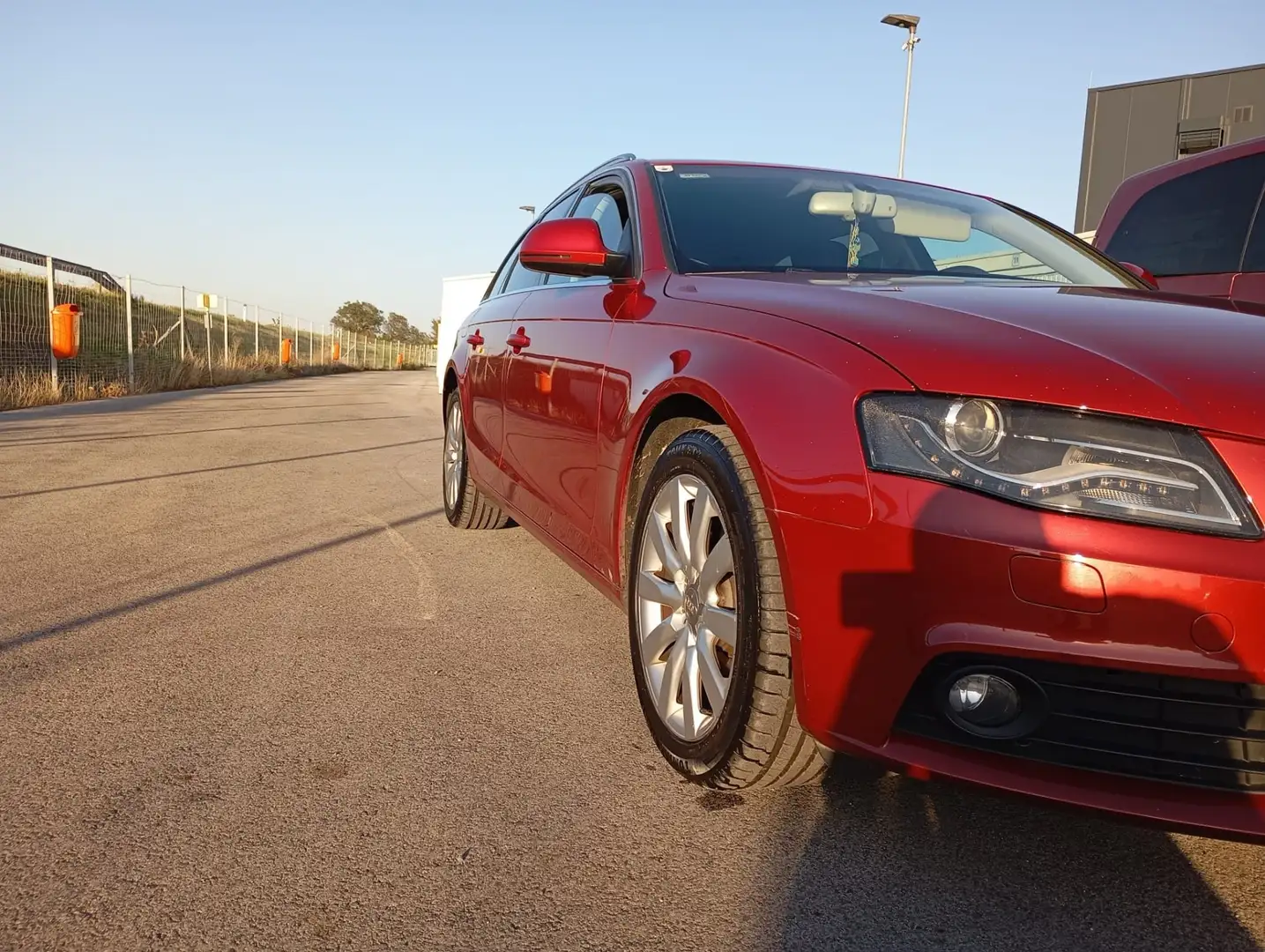 Audi A4 Avant 2,0 TDI DPF - 2