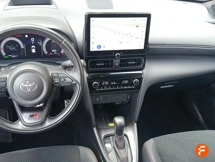 Toyota Yaris 1.5 GR SPORT 2024, foto 16