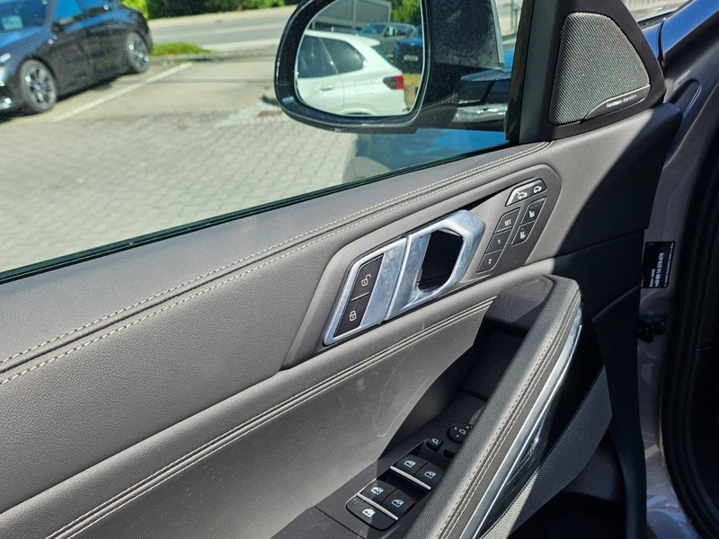 BMW X6 x30d M Sport Standh.Sky Sitzbel+Massage AHK22 — photo 15