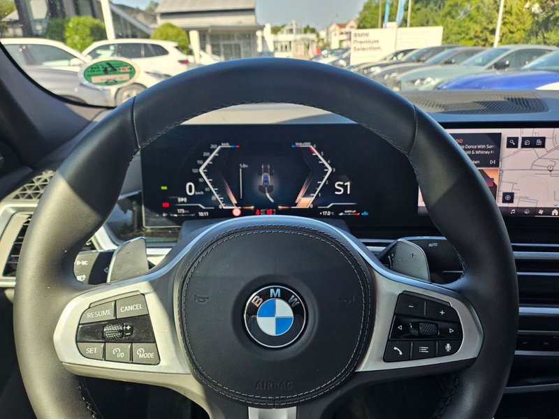 BMW X6 x30d M Sport Standh.Sky Sitzbel+Massage AHK22 — photo 12