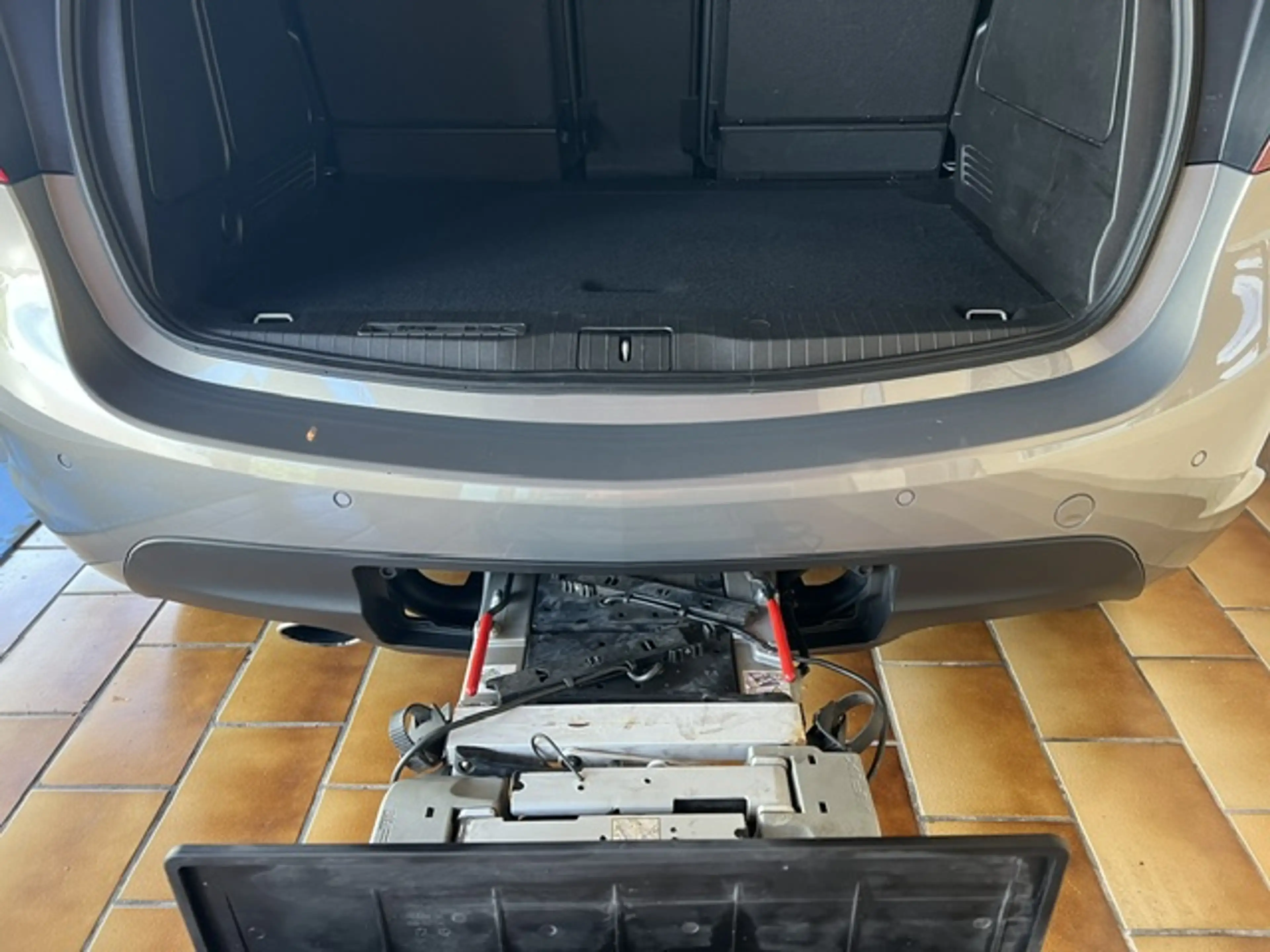 Opel Meriva Innovation Automatik Navi Kamera Sitzhzg Allwetter FlexFix — photo 11