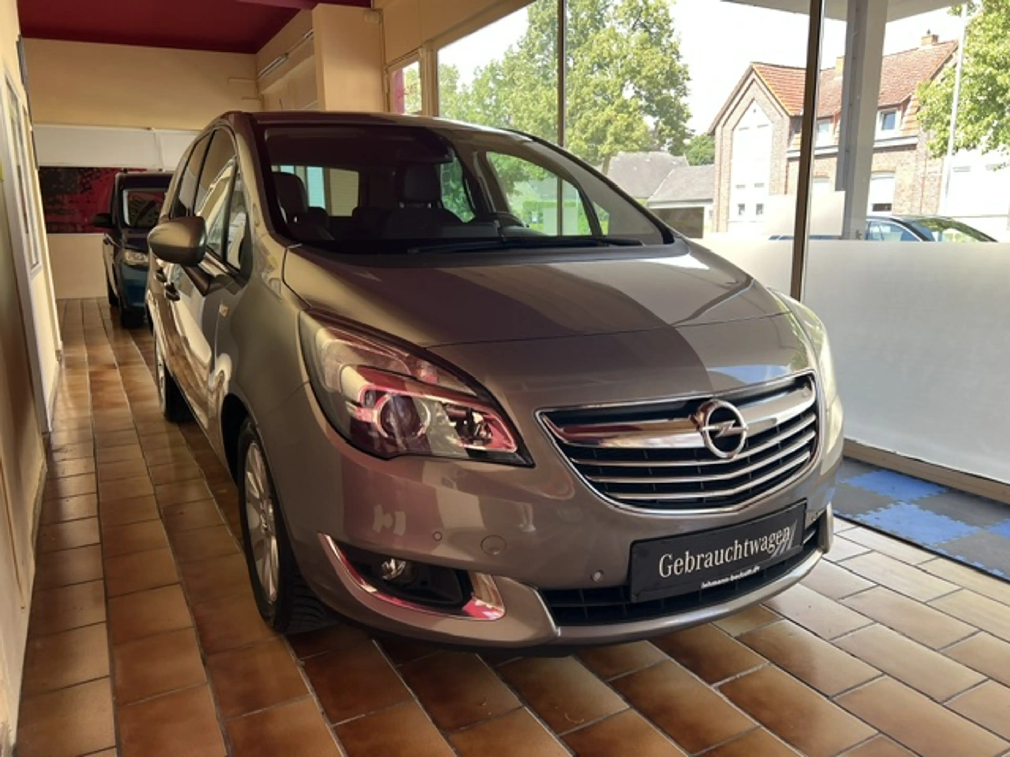 Opel Meriva Innovation Automatik Navi Kamera Sitzhzg Allwetter FlexFix — photo 9