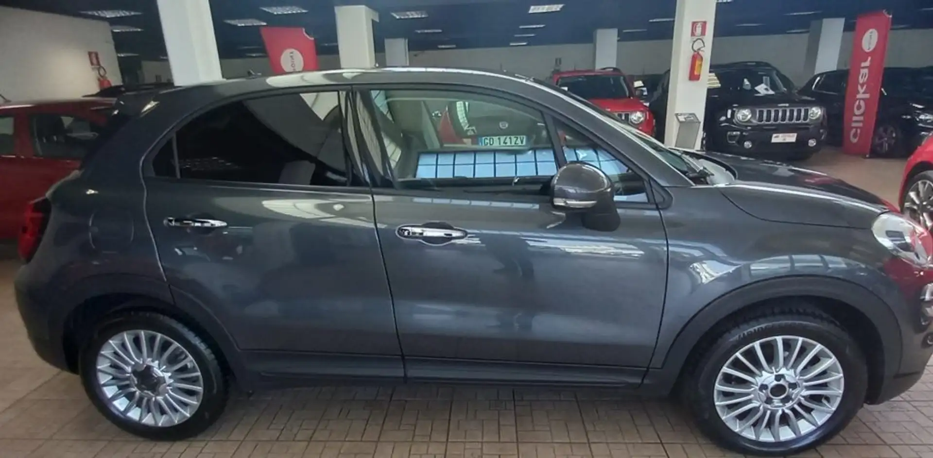 Fiat 500X 1.3 MultiJet 95 CV CONNECT Grau - 2