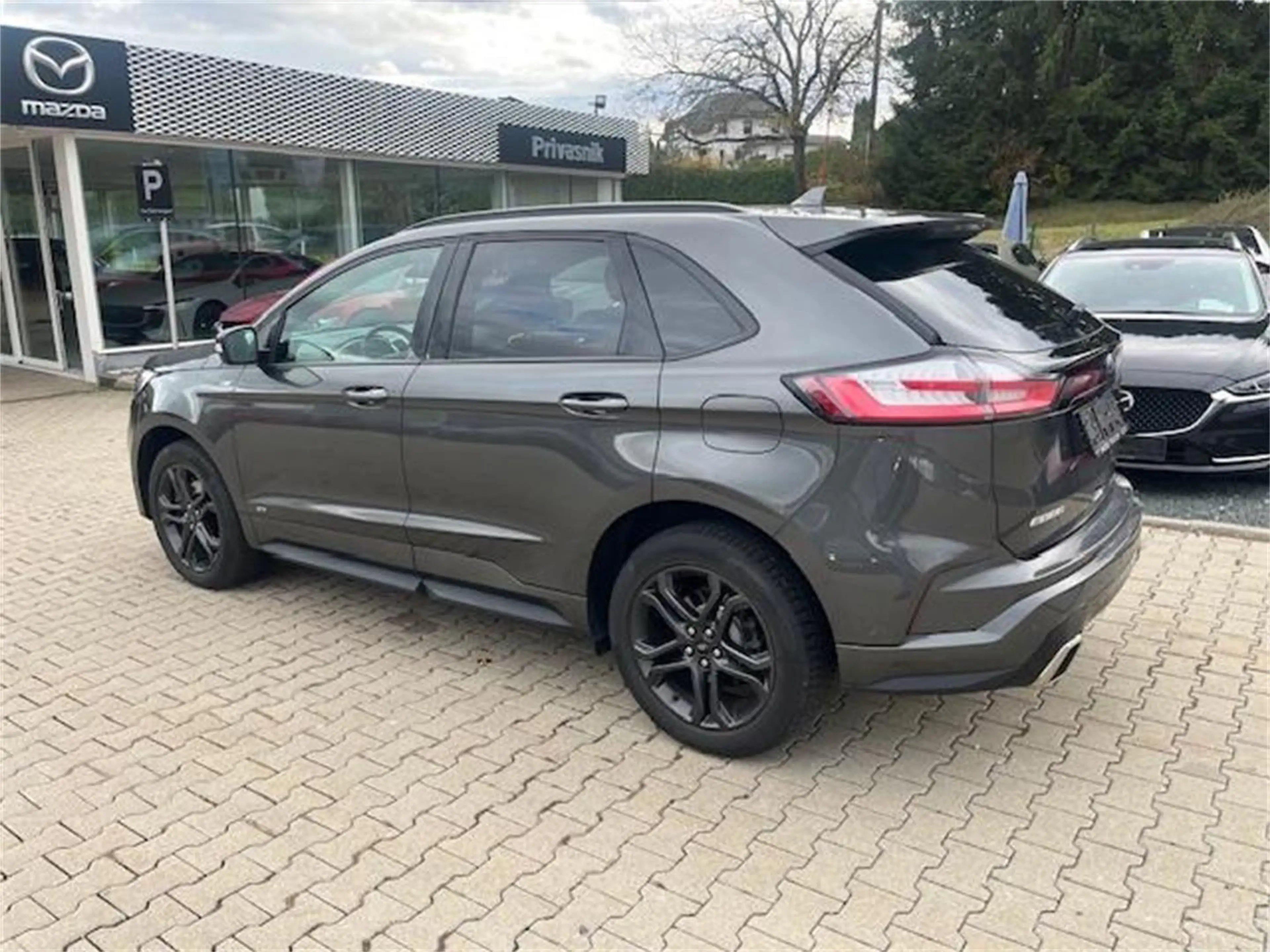 Ford Edge 2,0 EcoBlue SCR 4x4 ST-Line Aut. — photo 4