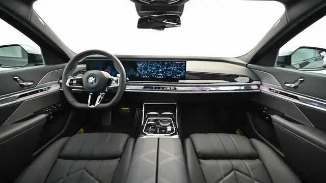 BMW 740 d xDrive *M-Sportpaket Pro *Standheizung *AHK Ansicht 13