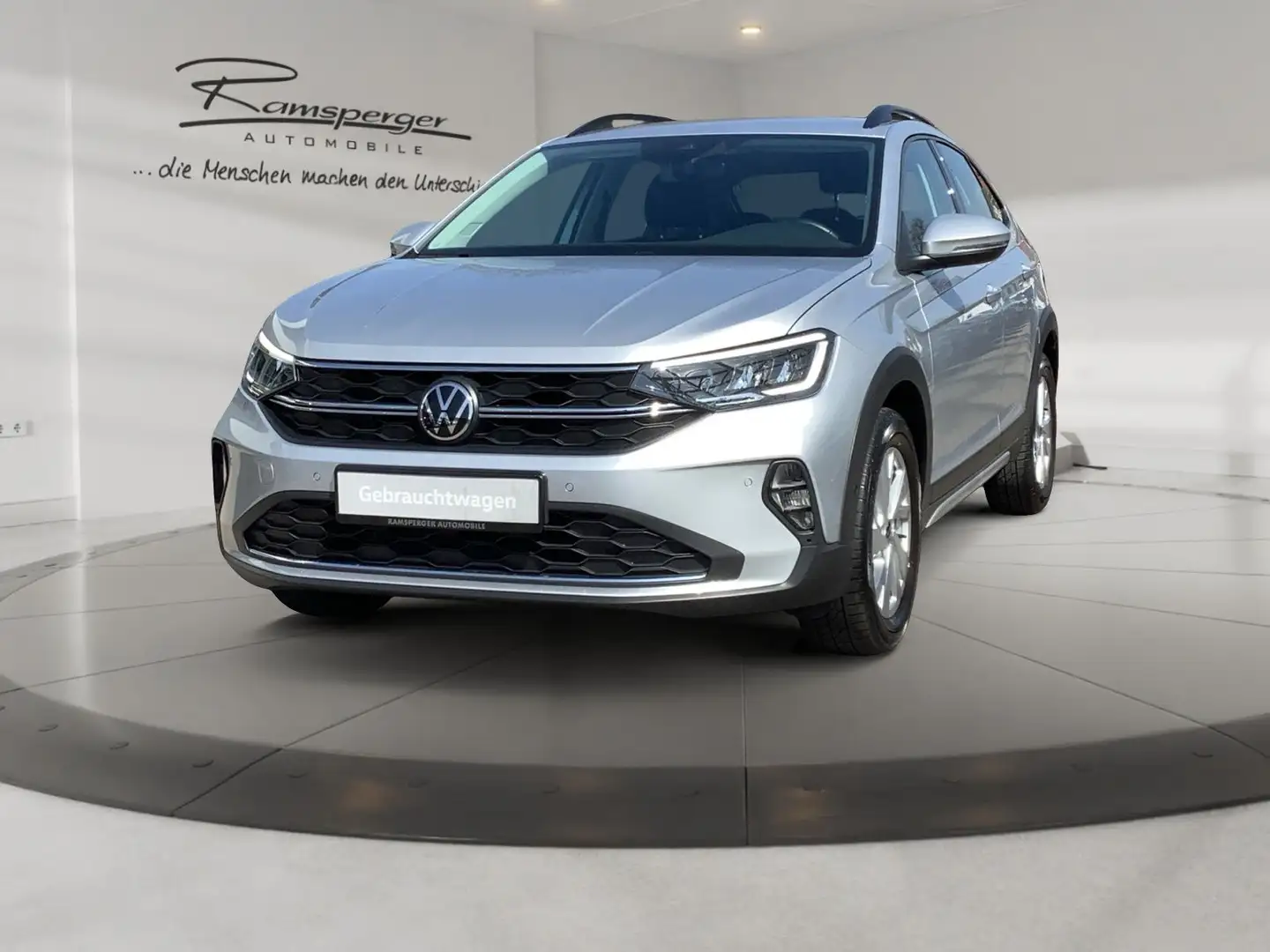 Volkswagen Taigo 1.0 TSI Life AHK ACC LED Navi Kamera PDC Silber - 2
