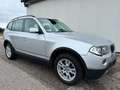 BMW X3 2.0i xDrive *NAVI*SHZ*PDC*AHK* Silber - thumbnail 2
