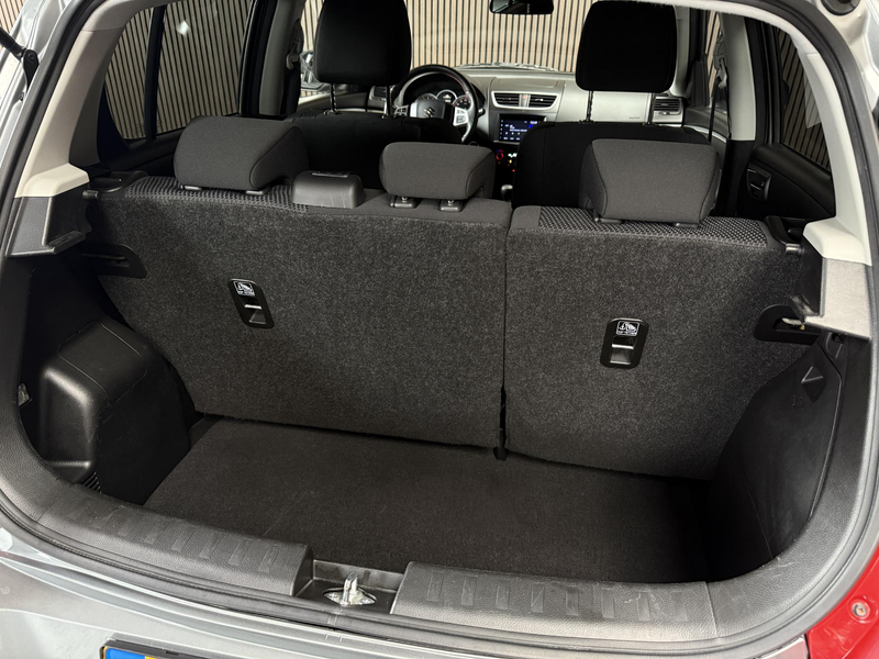 Suzuki Swift 1.6 Sport | Carplay | Xenon | Stoelverwarming | 13 — photo 8