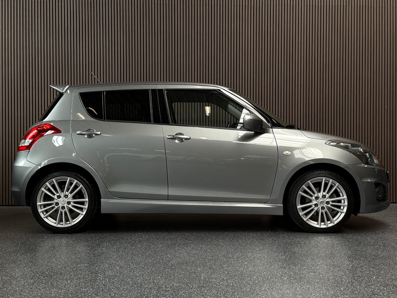 Suzuki Swift 1.6 Sport | Carplay | Xenon | Stoelverwarming | 13 — photo 12