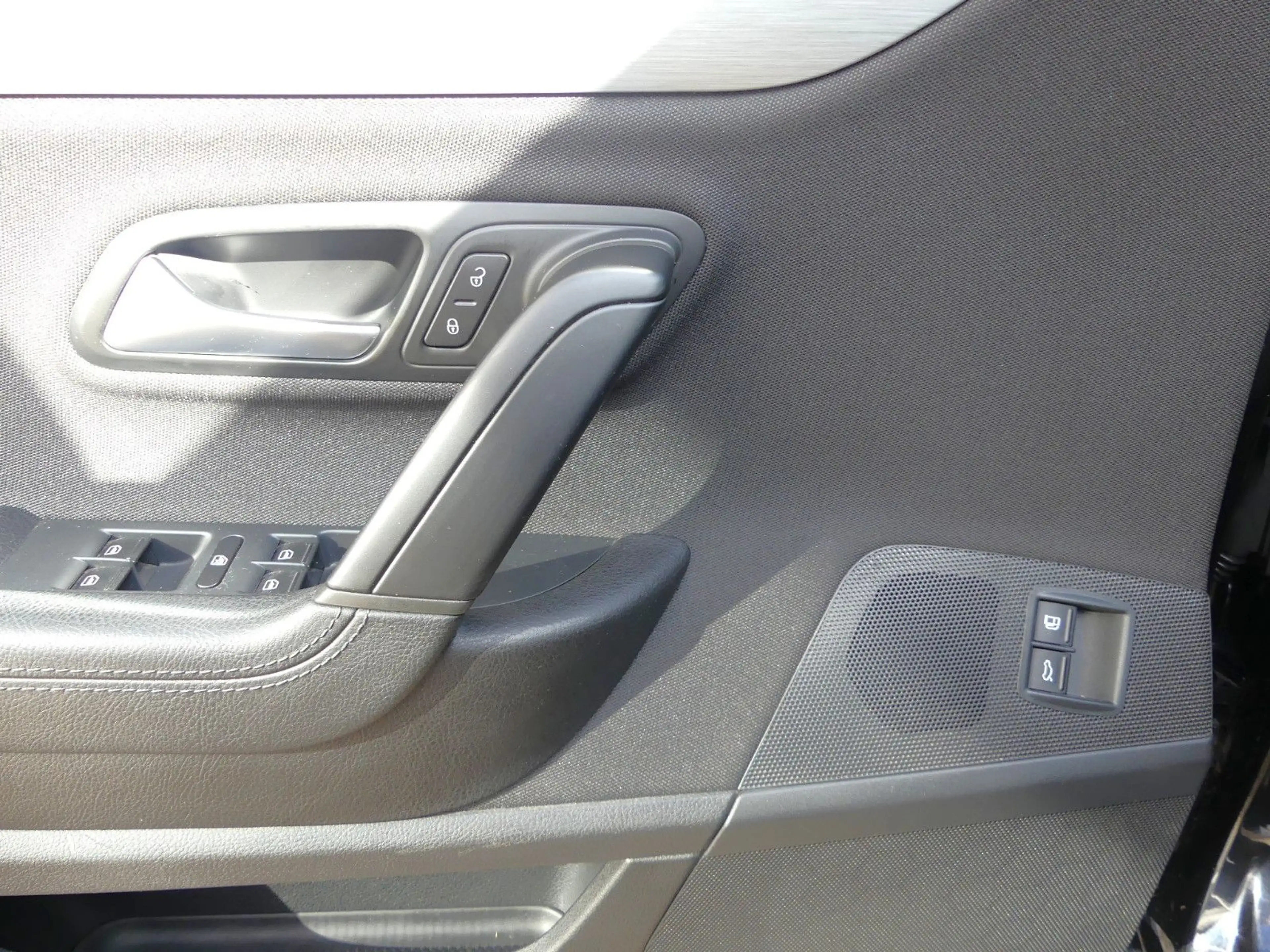 Volkswagen CC Passat CC/Bi-Xenon/Kamera/Navi/USB/8xBereift — photo 8