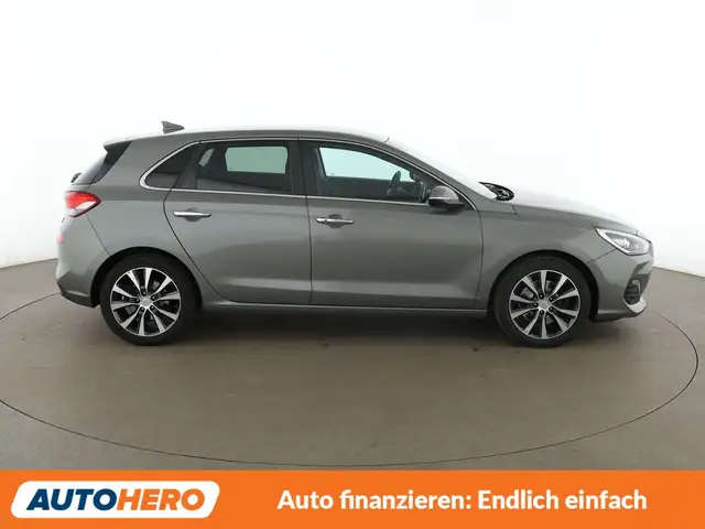 Hyundai i30 view 7