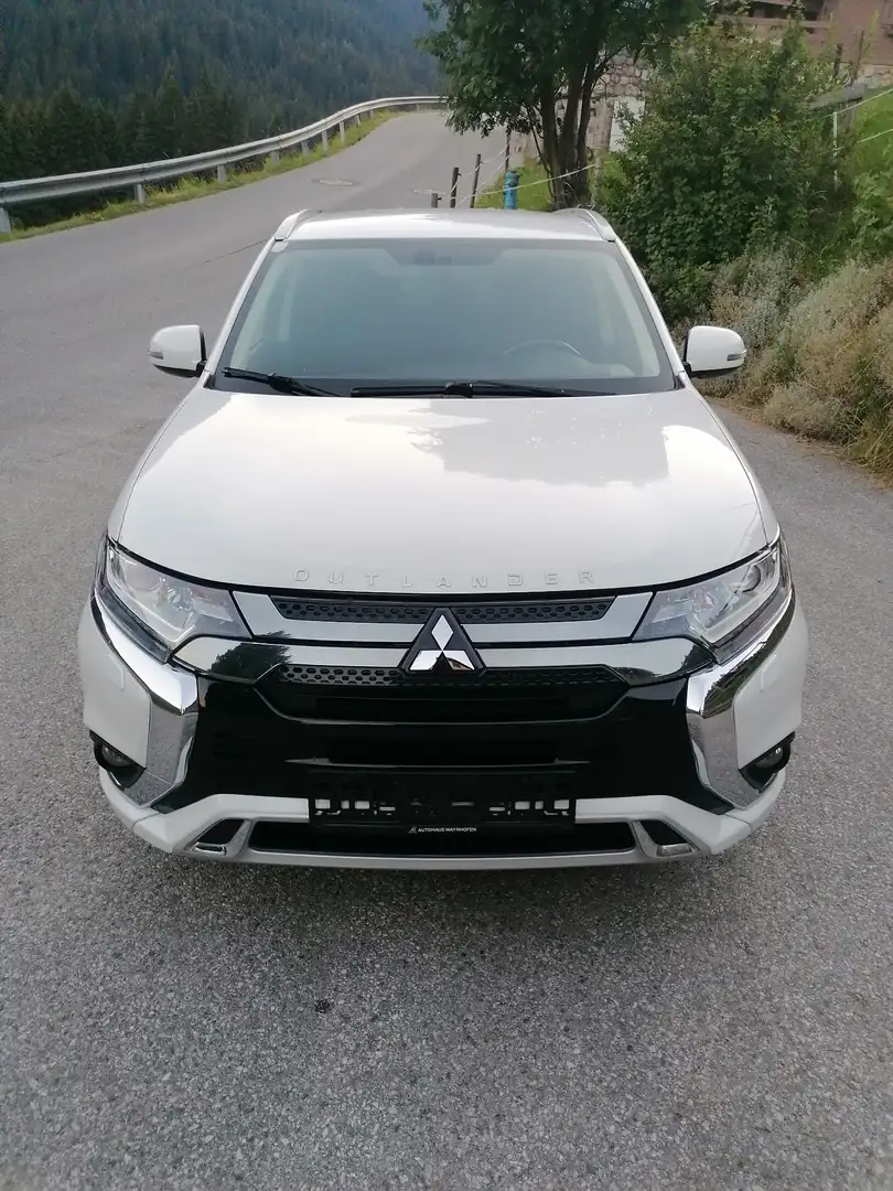 Mitsubishi Outlander 2,4 PHEV Intense - 2