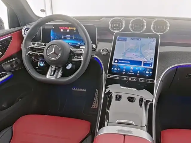 Mercedes-Benz GLC view 8