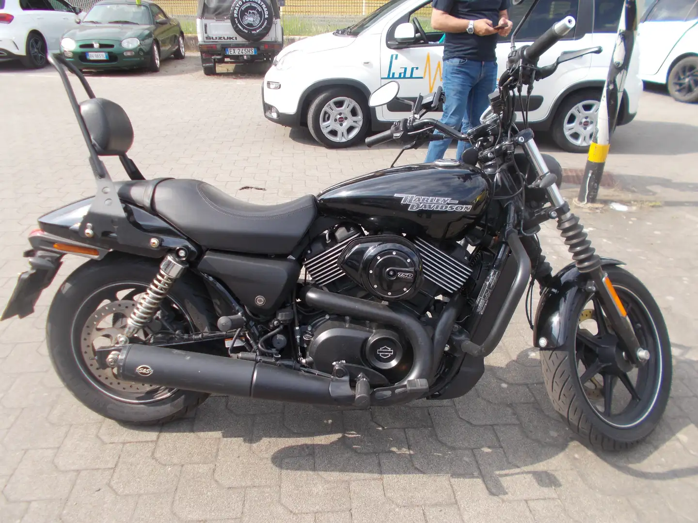 Harley-Davidson Street 750 Noir - 2